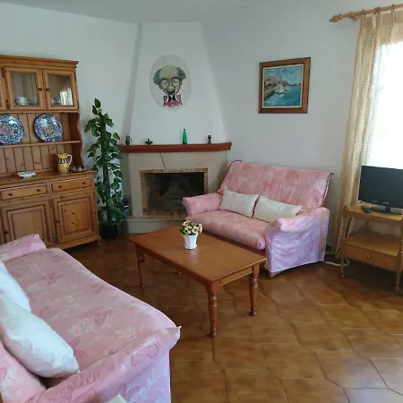 Дом отдыха Chalet Cala Blanca Con Barbacoa *